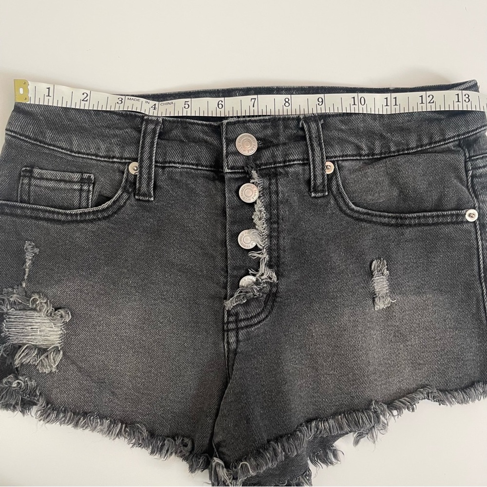 Distressed High Rise Shorty Shorts - Picture 5 of 7